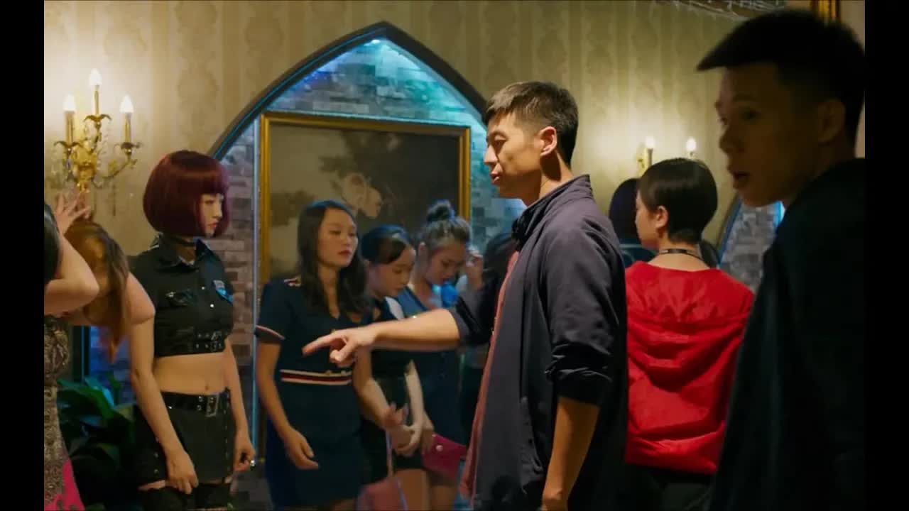 【越哥】2018年度黑马电影，这部不被看好的国产片，却靠口碑成为年度第二！1无名之辈